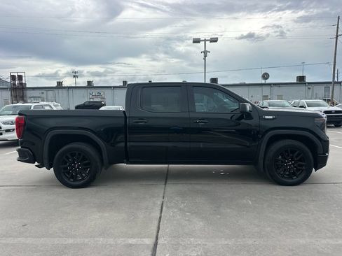 Used 2022 GMC Sierra 1500 Elevation RWD image 7
