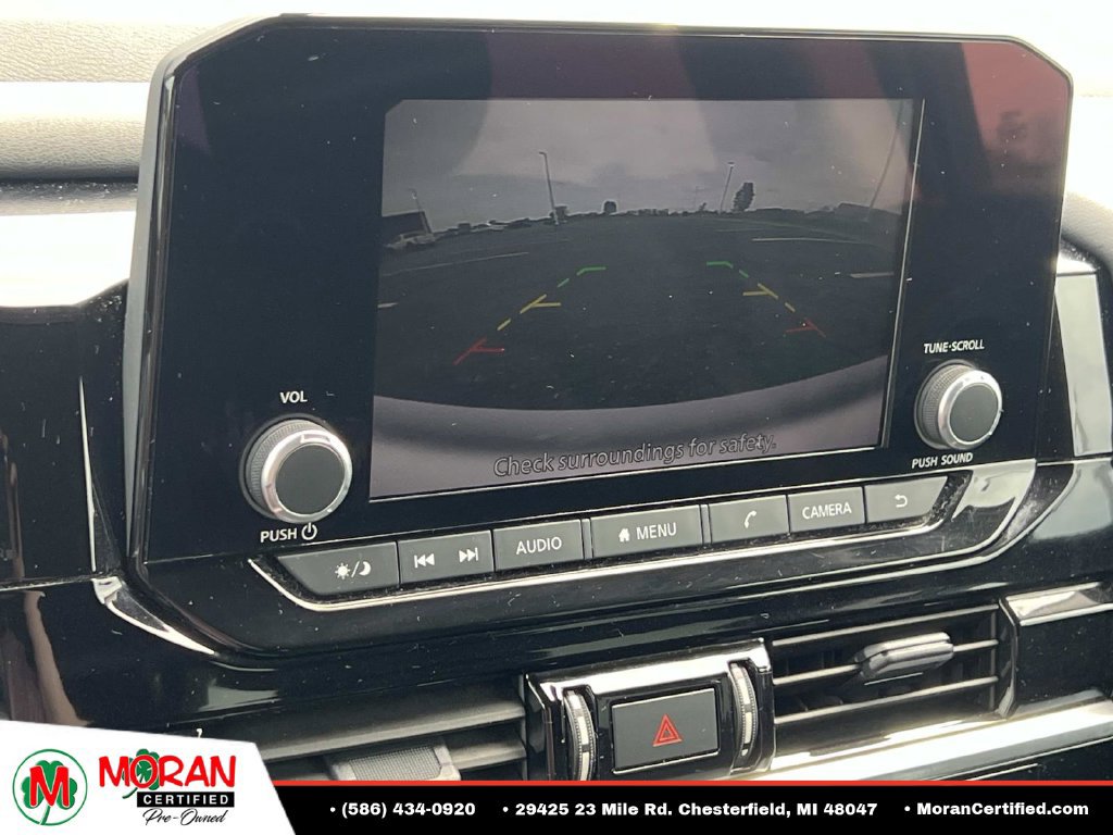 Used 2025 Nissan Pathfinder SV AWD/4WD image 22