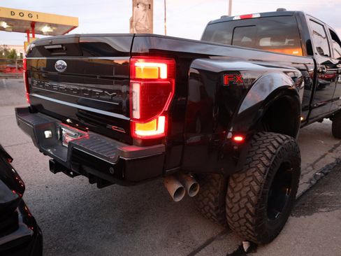 Used 2021 Ford F350 Lariat w/ Lariat Ultimate Package image 19