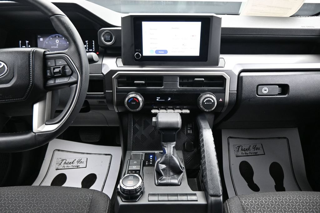 Used 2026 Toyota 4Runner SR5 AWD/4WD image 18