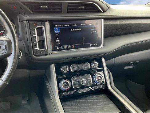 Used 2021 GMC Yukon Denali w/ Advanced Technology Package image 6