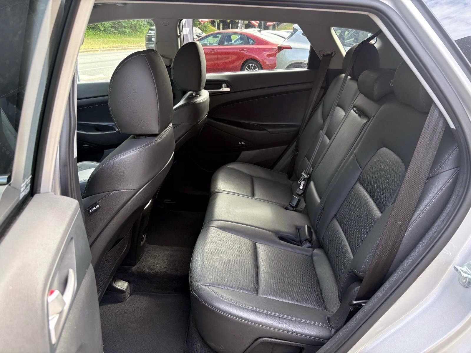 Used 2021 Hyundai Tucson Limited AWD/4WD image 28