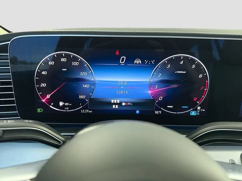 Certified 2024 Mercedes-Benz GLS 450 4MATIC image 35