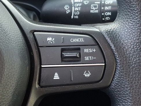 Used 2024 Honda HR-V LX image 21