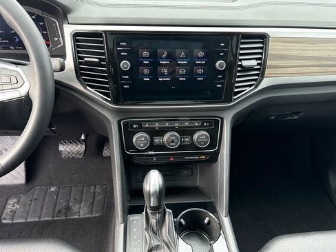 Certified 2023 Volkswagen Atlas SEL image 21