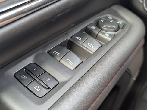 Used 2023 Chevrolet Tahoe RST w/ RST Performance Edition AWD/4WD image 19