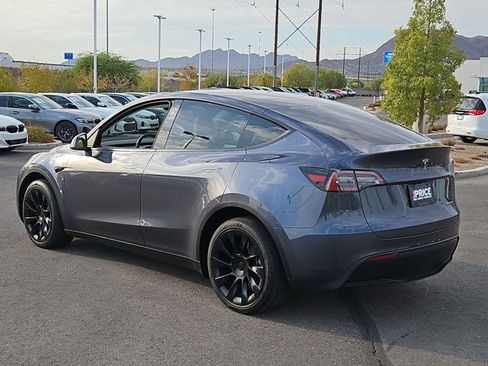 Used 2023 Tesla Model Y Long Range AWD/4WD image 8