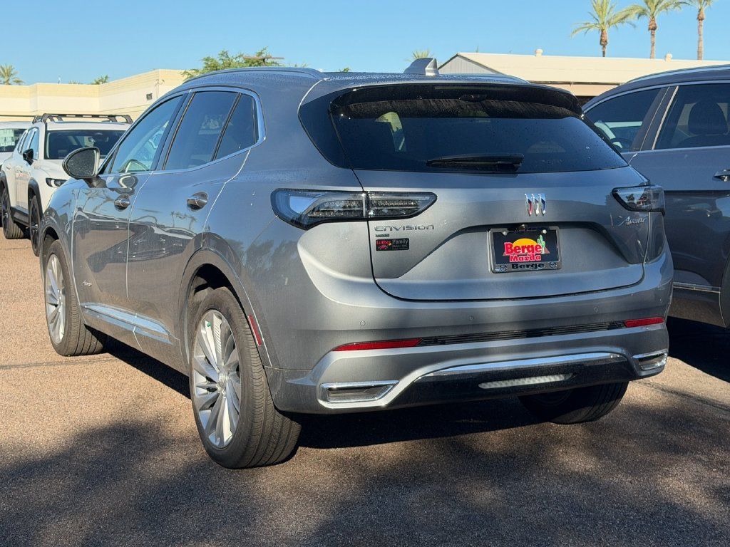 Used 2025 Buick Envision Avenir AWD/4WD image 3