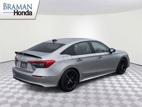 Certified 2024 Honda Civic Sport image 4