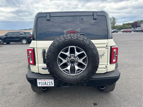 Certified 2025 Ford Bronco Badlands AWD/4WD image 6