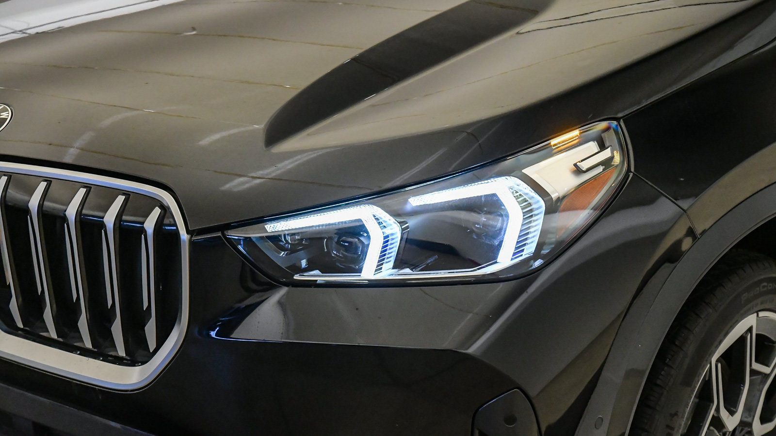 Certified 2023 BMW X1 xDrive28i w/ Convenience Package AWD/4WD image 9