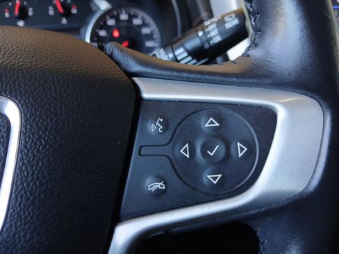 Used 2021 GMC Terrain SLE w/ Elevation Edition image 18