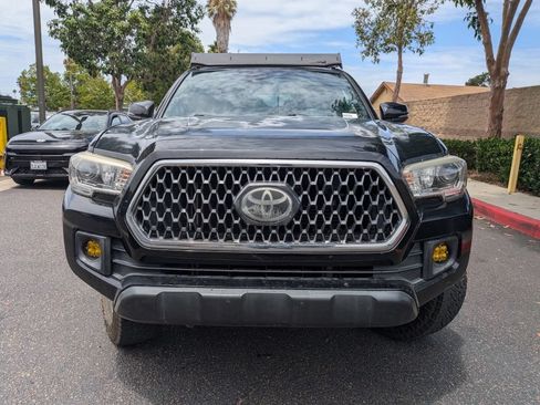 Used 2019 Toyota Tacoma TRD Off-Road RWD image 3