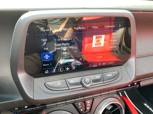 Used 2022 Chevrolet Camaro SS RWD image 20