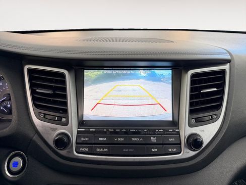 Used 2017 Hyundai Tucson Limited w/ Limited Ultimate Package 03 FWD image 9