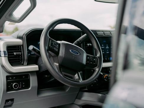 Used 2024 Ford F350 XLT w/ XLT Premium Package image 17