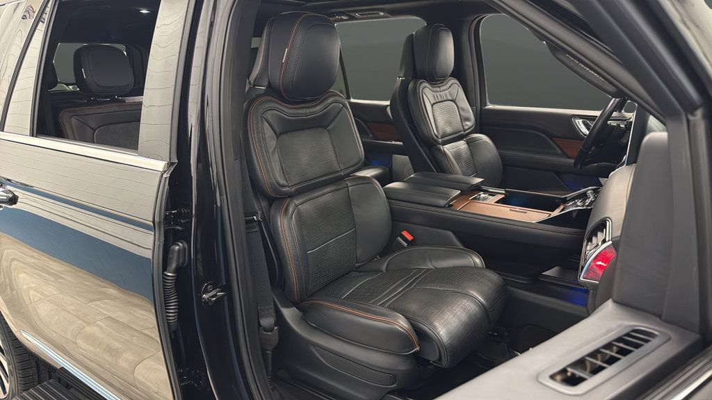 Used 2024 Lincoln Navigator L Black Label AWD/4WD image 24
