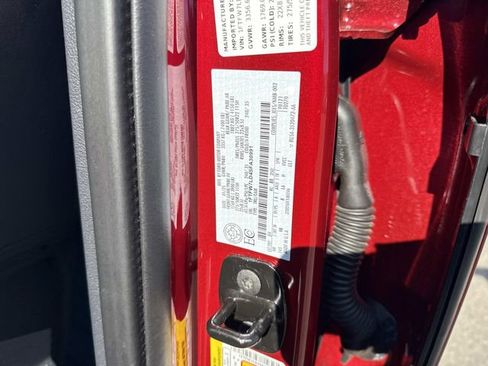 Used 2025 Ford F150 Platinum image 22