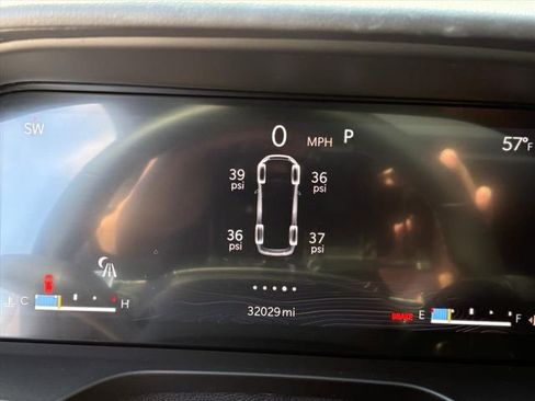 Used 2022 Jeep Grand Cherokee L Overland w/ Advanced Protech Group III image 7