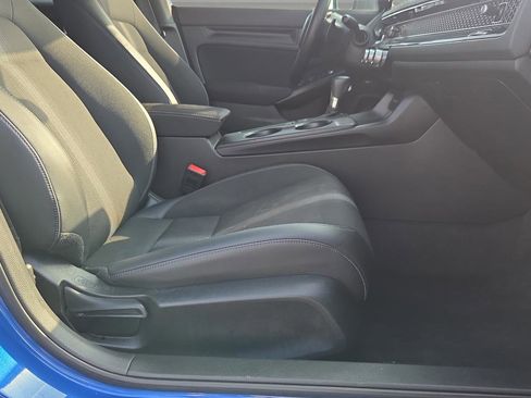Used 2023 Honda Civic Sport image 15