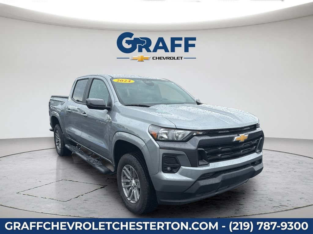 Used 2024 Chevrolet Colorado LT w/ LT Convenience Package II AWD/4WD image 11