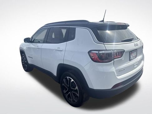 Certified 2022 Jeep Compass Limited image 6