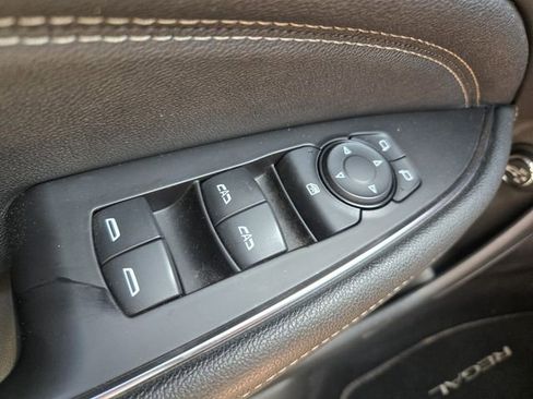 Used 2019 Buick Regal Essence w/ Driver Confidence Package I AWD/4WD image 30