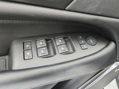 Used 2020 Cadillac Escalade Luxury image 39