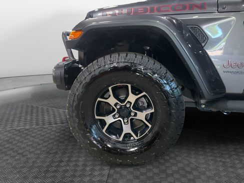 Used 2018 Jeep Wrangler Unlimited Rubicon AWD/4WD image 14
