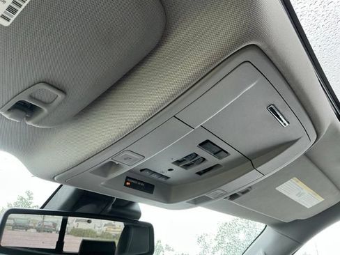Used 2018 GMC Sierra 1500 Denali AWD/4WD image 30