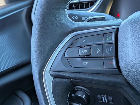 New 2025 Jeep Grand Cherokee Altitude image 21