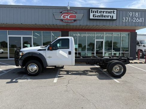 Used 2015 Ford F550 4x4 Regular Cab Super Duty image 5