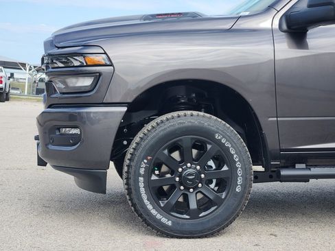 New 2026 RAM 2500 Tradesman AWD/4WD image 5