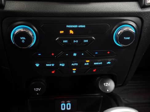 Used 2022 Ford Ranger Lariat w/ Tremor Off-Road Package image 34