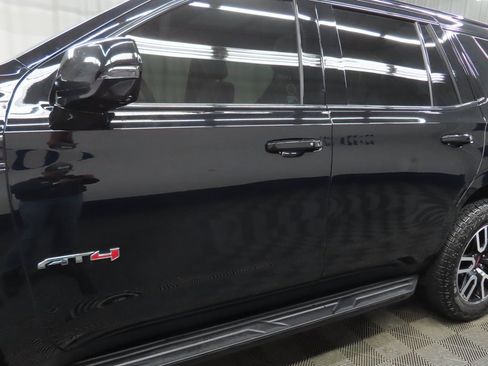 Used 2024 GMC Yukon AT4 image 47