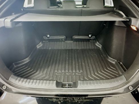 Used 2018 Honda Civic EX image 30