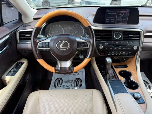 Used 2020 Lexus RX 350L FWD w/ Premium Package image 10