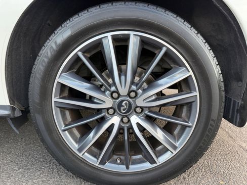 Used 2018 INFINITI QX60 FWD w/ Deluxe Technology Package image 26