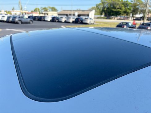 Certified 2025 MAZDA CX-5 Signature image 24