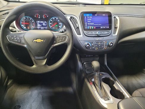 Used 2024 Chevrolet Malibu LT FWD image 22