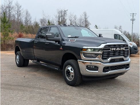 New 2026 RAM 3500 Tradesman AWD/4WD image 11