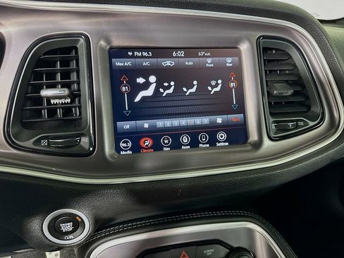 Used 2022 Dodge Challenger R/T w/ Driver Convenience Group image 19
