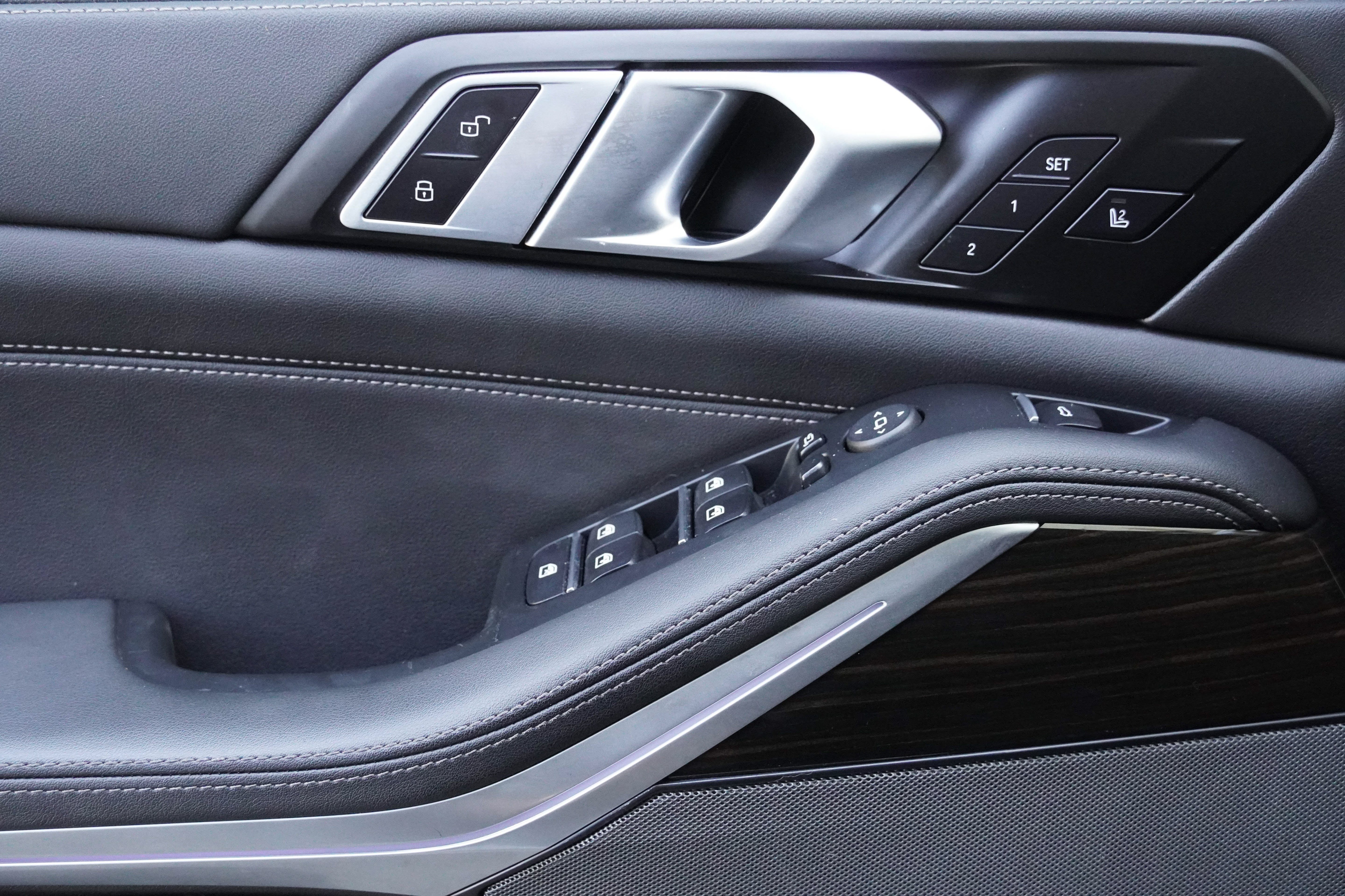 Certified 2025 BMW X5 sDrive40i RWD image 12