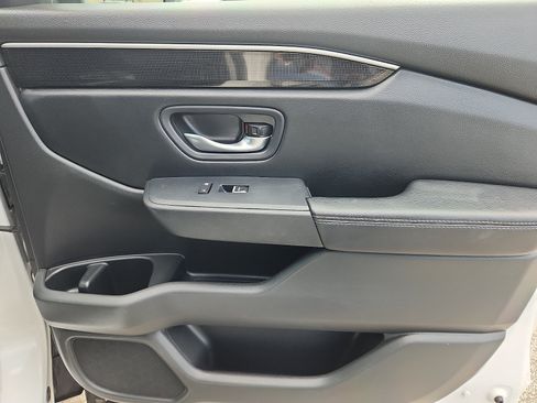 Used 2023 Honda Pilot Elite image 37