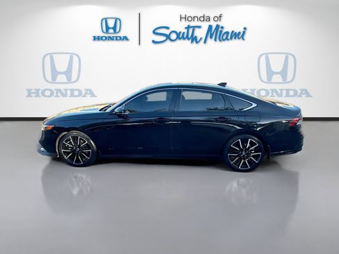 Certified 2023 Honda Accord Touring image 4