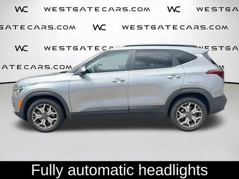 Used 2021 Kia Seltos EX w/ Paint Protection Package AWD/4WD image 10