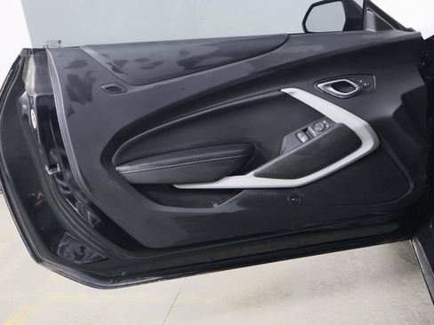 Used 2020 Chevrolet Camaro LS RWD image 13