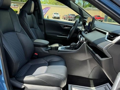 Used 2024 Toyota RAV4 XSE w/ Advanced Technology Package AWD/4WD image 19