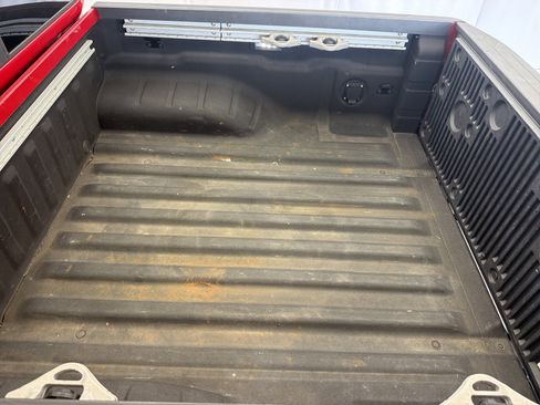 Used 2022 Nissan Frontier SV RWD image 15