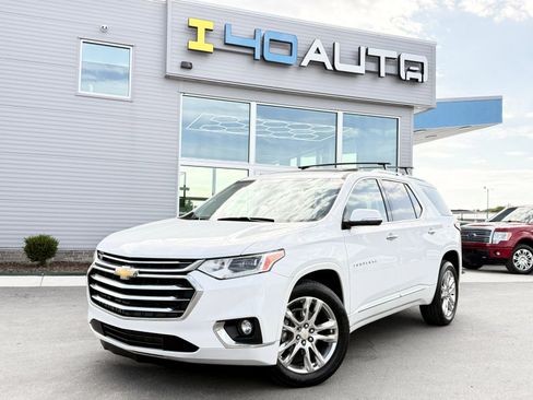 Used 2018 Chevrolet Traverse High Country AWD/4WD image 1